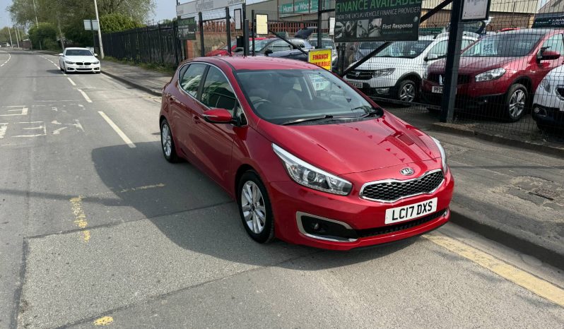 2017/17 Kia CEED 1.6 CRDi ISG 2 5dr h/b full