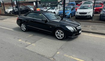 2011/11 Mercedes-Benz E250 CDI BlueEFFICIENCY SE 2dr Convertible AUTOMATIC DIESEL full