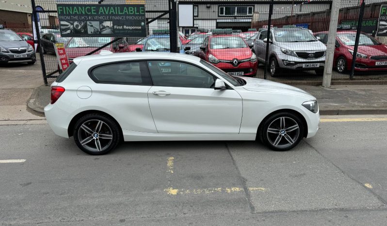 2013/63 BMW 116d Sport 3dr h/b full