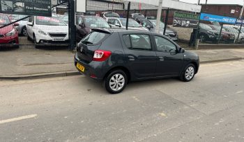 2015/15 Dacia Sandero 1.5 dCi Midnight 5dr h/b full