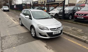 2015/65 Vauxhall Astra 1.6 CDTi 16V ecoFLEX Design 5dr Estate full